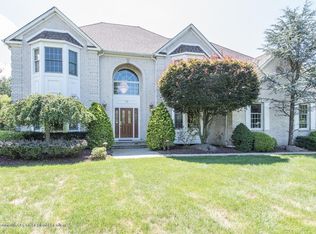 12 Brandywine Ct, Manalapan, NJ 07726