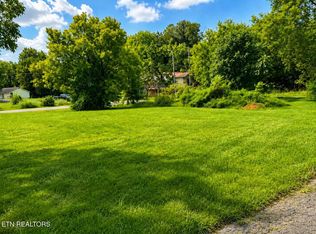 3821 Dance Ave, Knoxville, TN 37919