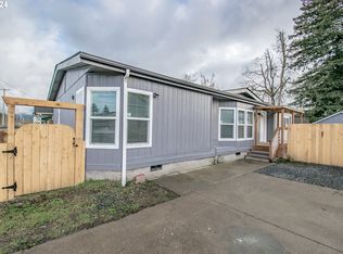 247 37th St, Springfield, OR 97478