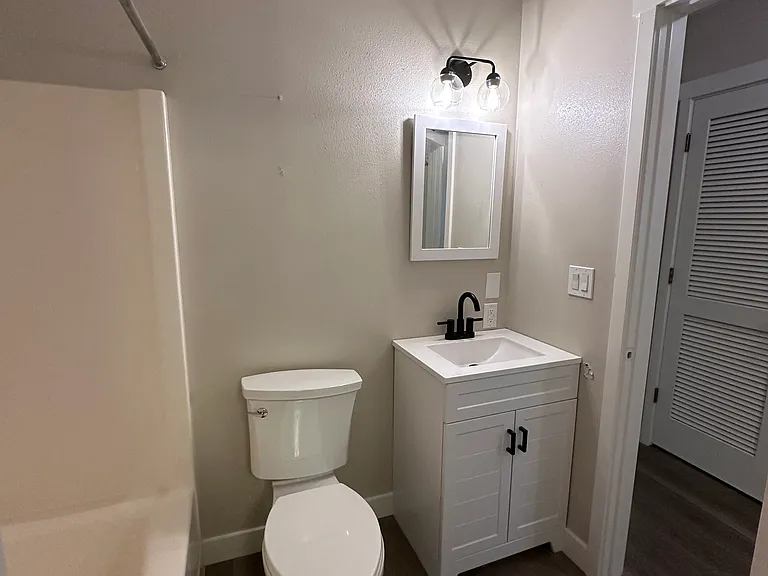 1223 Miller Ave NE — Photo 35