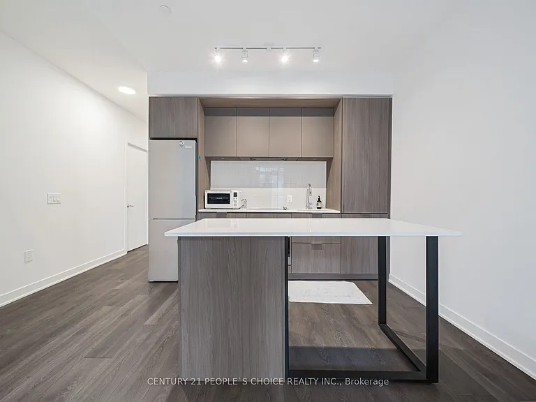 35 Tubman Ave #323 — Photo 23