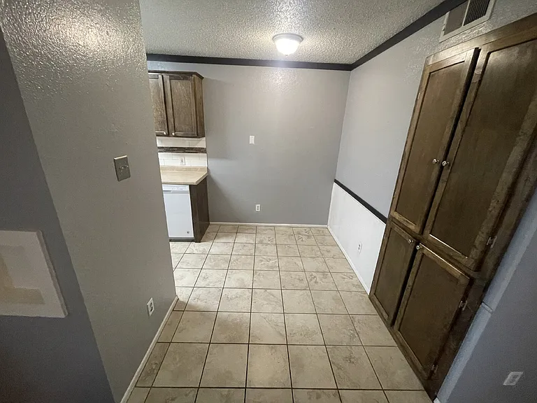 3108 Salisbury Ave #C — Photo 5