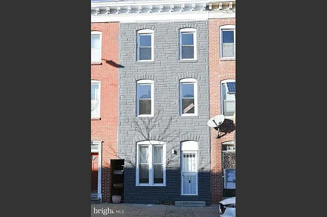 2214 E Fayette St — Photo 15
