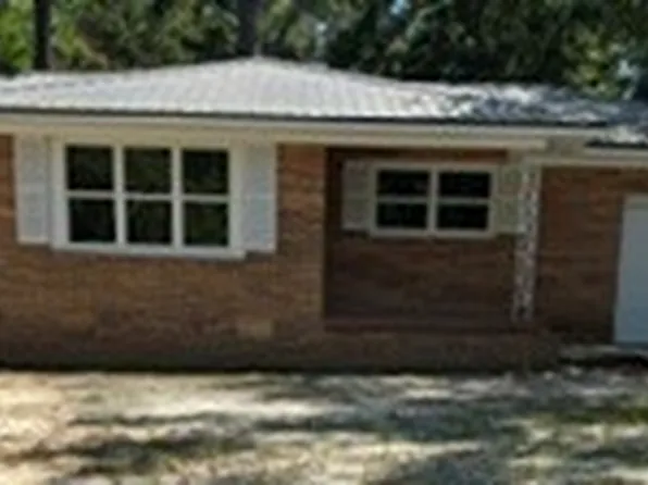 1003 Sassar St, Dothan, AL 36301