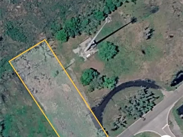 Florissant Hwy, Saint Bernard, LA 70085