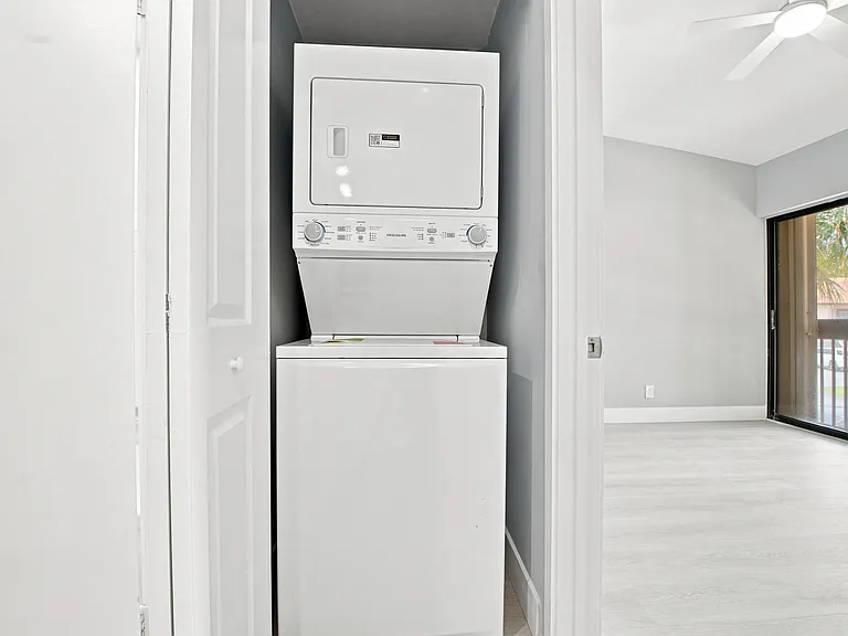 2249 SW 15th St #188 — Photo 21
