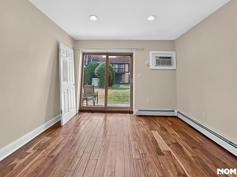 5 Loudon Dr #2 — Photo 13