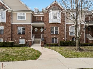 6021 Windemere Ln, Shelby Township, MI