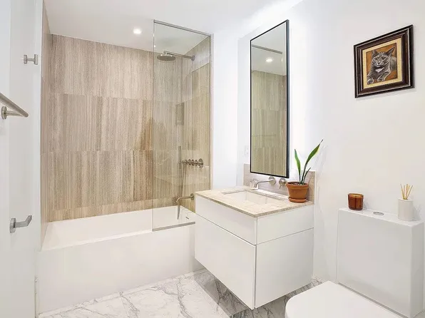 429 Kent Avenue 328 image 5 of 6