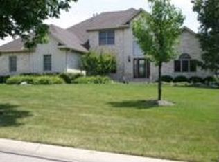 9668 Preserve Pl, Centerville, OH 45458