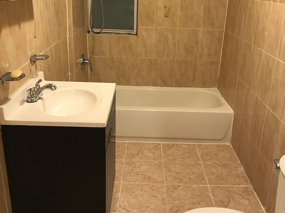 1st image of 14614 Lakewood Ave Floor 2