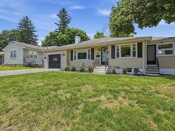 2nd image of 36 Glenn Rd