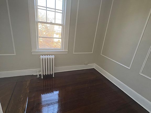 5th image of 92-94 Grand Ave APT 2