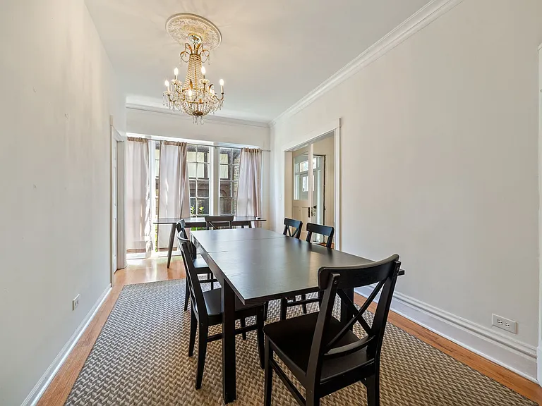 627 Library Pl — Photo 11