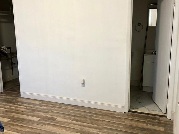 5th image of 19300 NW 4th Ave #1