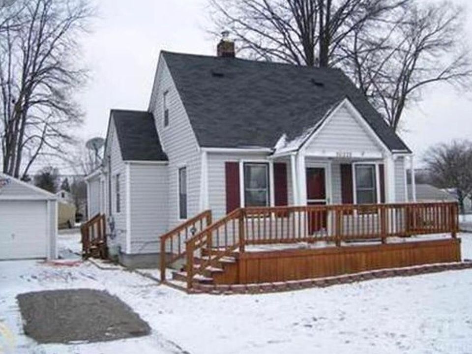1st image of 35222 Wallace St