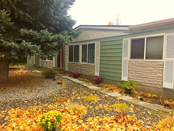 3rd image of 26602 E Nebraska Ave