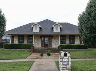1110 Levi Ln, Paris, TX 75462