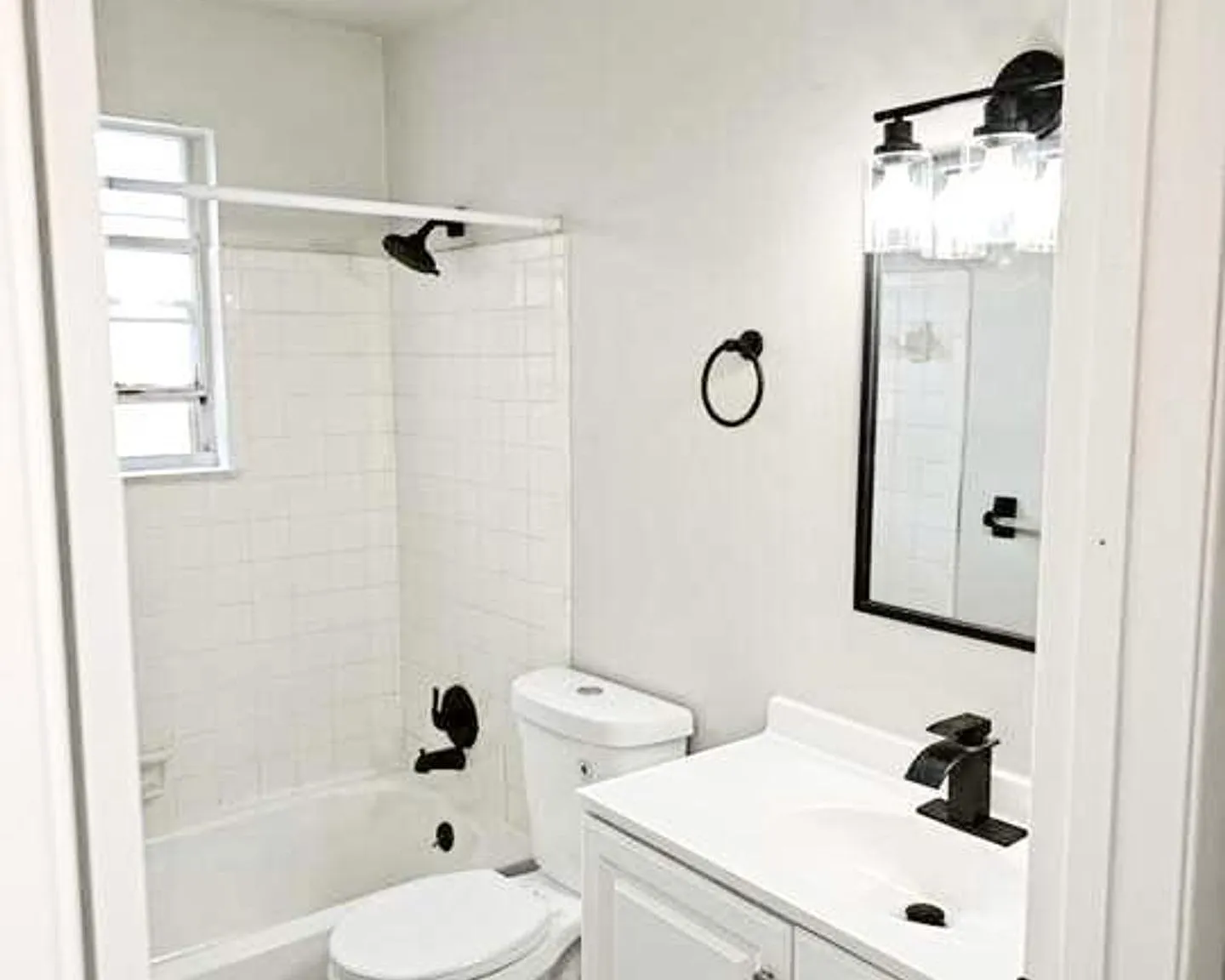 Willow Run Apartments — Photo 2