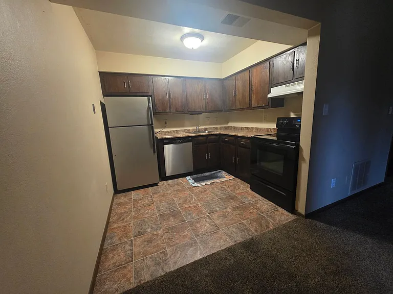 3609 Joan Dr — Photo 7
