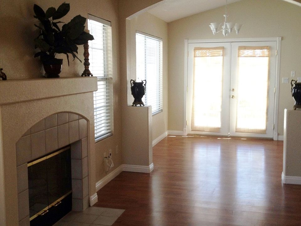 Living Room with dining room