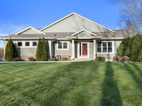 14118 West Honeyager DRIVE, New Berlin, WI 53151