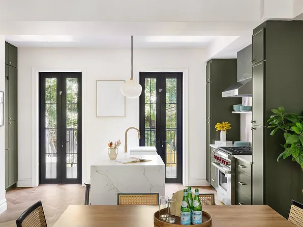 260 Tompkins Ave, Brooklyn, NY 11216