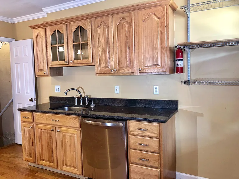 1619 Belt St — Photo 10