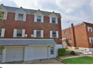 2644 Maxwell St, Philadelphia, PA 19152