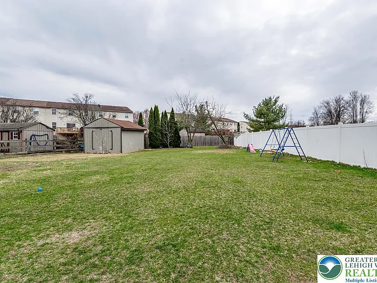 48 Olde Penn Dr — Photo 37