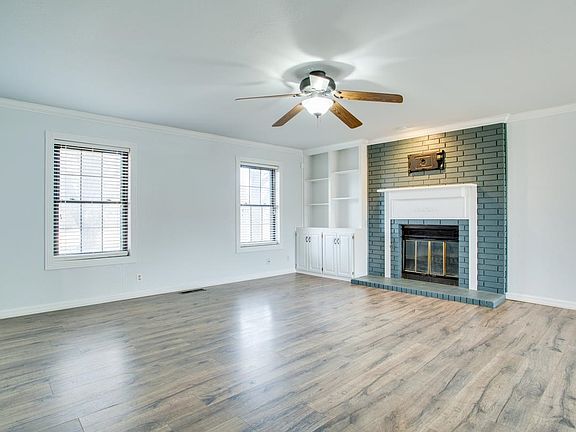 3rd image of 2918 Williamsburg