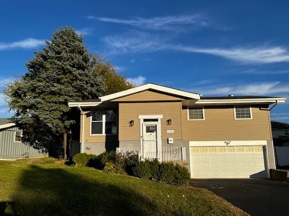 15451 S Scott Dr, Lockport, IL 60441