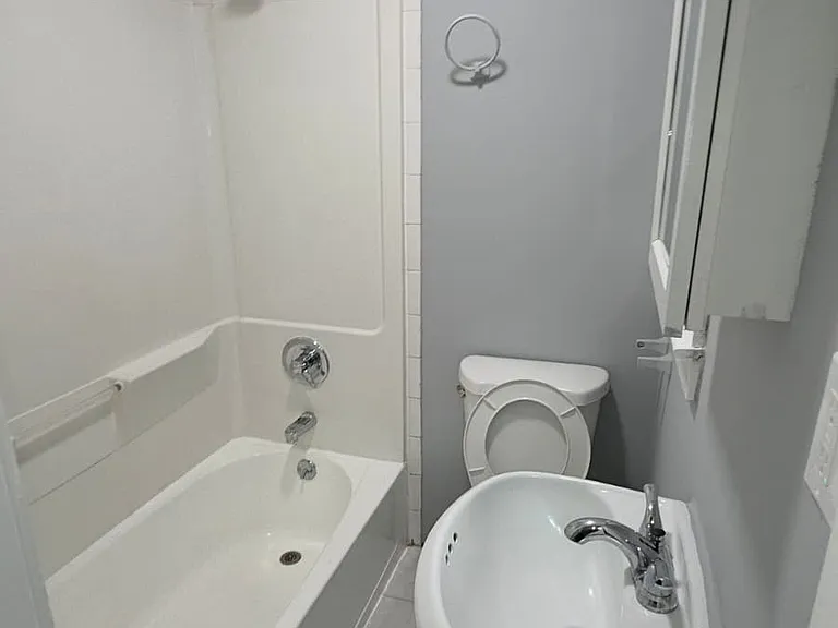 97 Butler St #1 — Photo 6