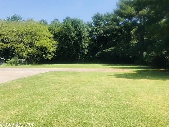 5th image of 9908 Farris Ave