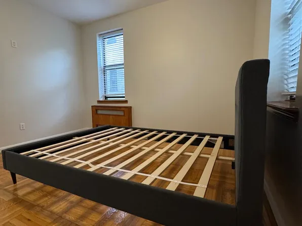 1053 East 13th Street image 15 of 23