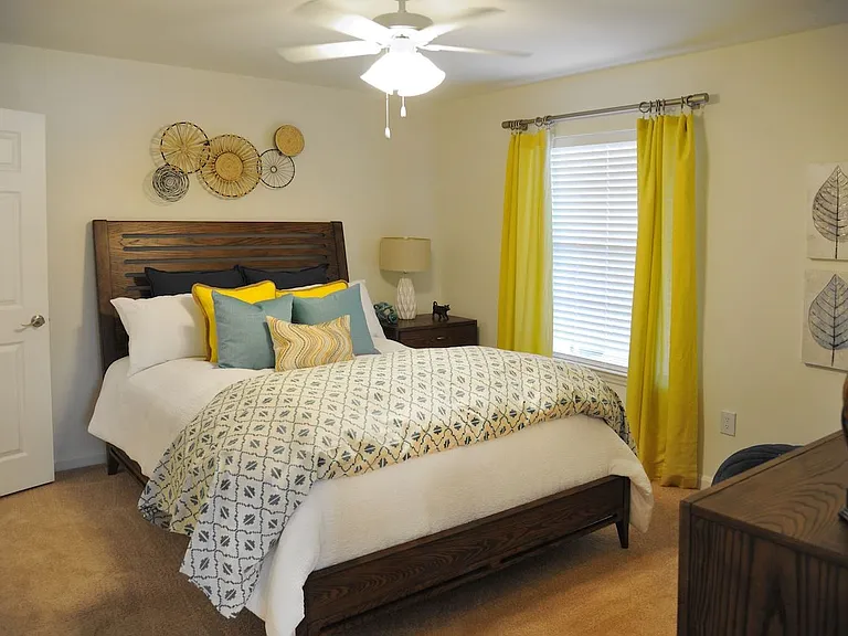 Bridlewood On Westland Apartments — Photo 30