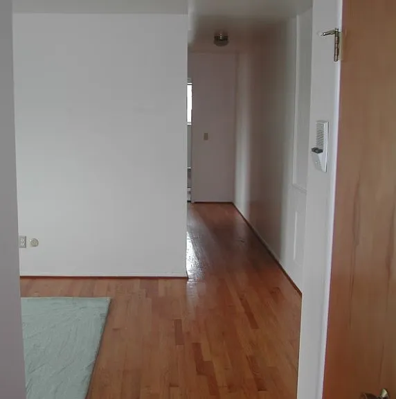 Woodruff House Apartments — Photo 9