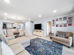 4381 Trevi Ct APT 202, Lake Worth, FL 33467