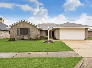 2138 Tower Bridge Rd, Pearland, TX 77581