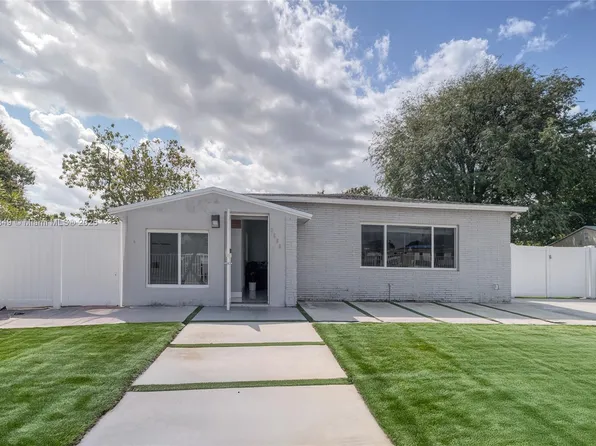 2560 NW 154th St, Miami Gardens, FL 33054
