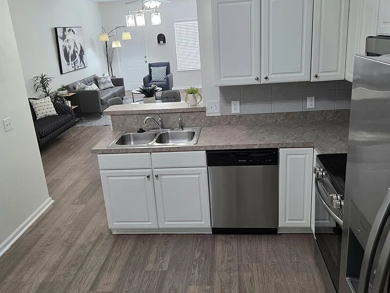 415 Southern Branch Ln — Photo 15