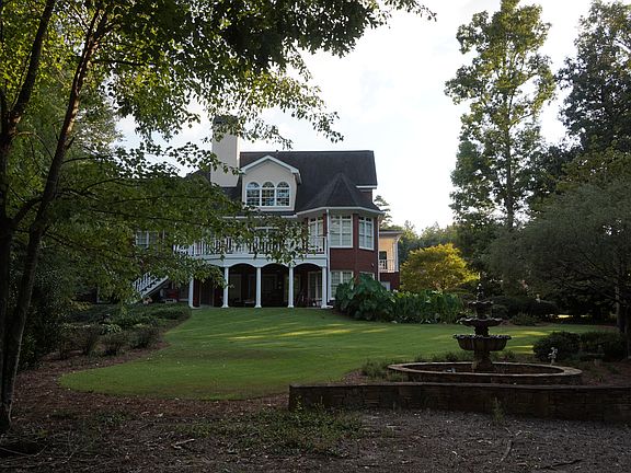 4th image of 1350 Woodland Lake Dr