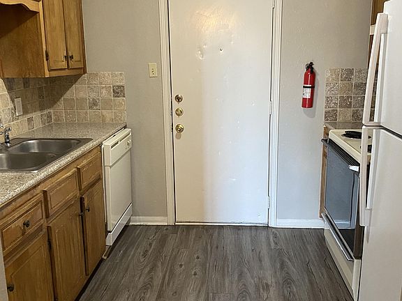 2nd image of 305 Veterans Ave APT B