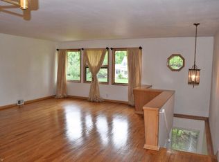 3715 Meadowbrook Blvd, University Heights, OH