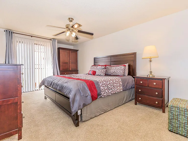 Rio Cancion Apartments — Photo 93