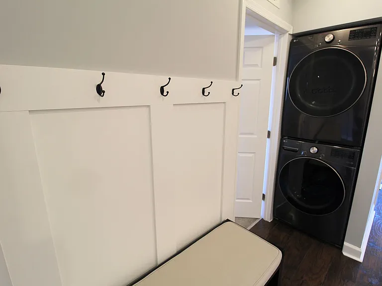 1340F Hunters Rd — Photo 14