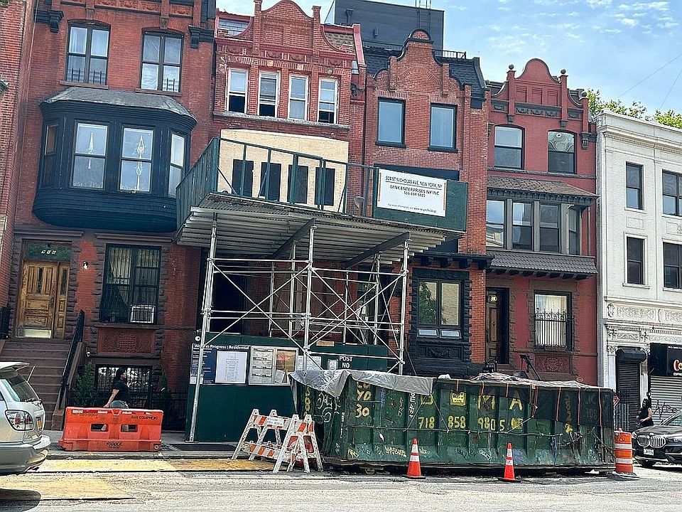 1st image of 914 Saint Nicholas Ave