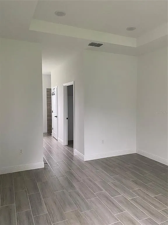 4 bed, 2.0 bath, 1659 sqft, $1,900 — Photo 3
