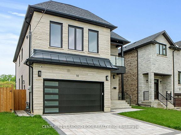 2nd image of 10 Stamford Sq S