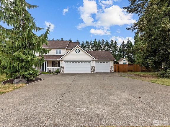 2nd image of 825 267th Street Ct E
